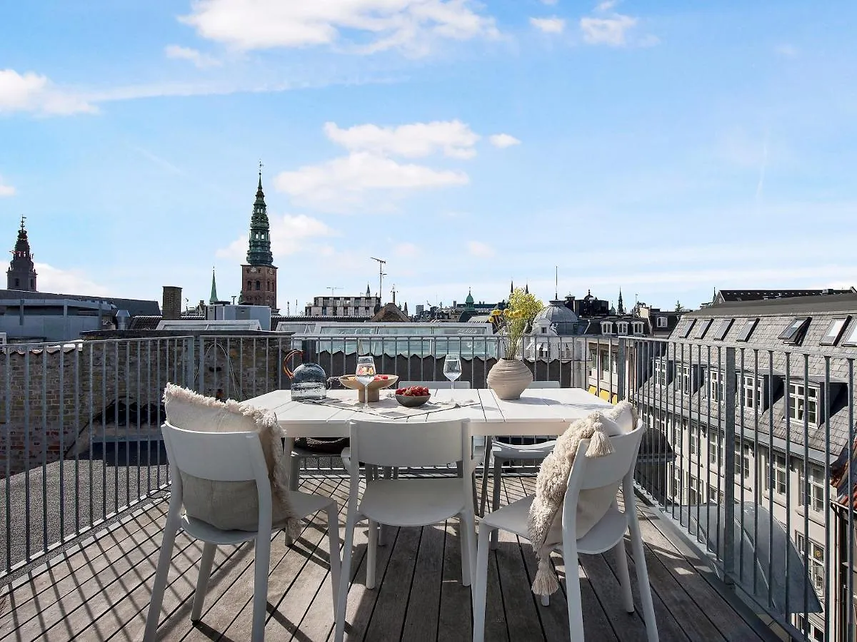 Sanders King Copenhagen Apartment